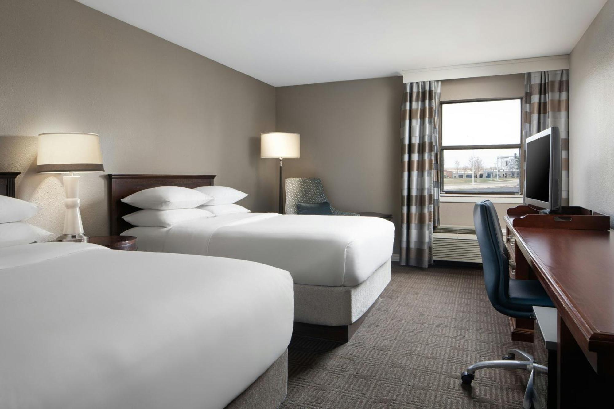 Hotel Sheraton Westport Lakeside