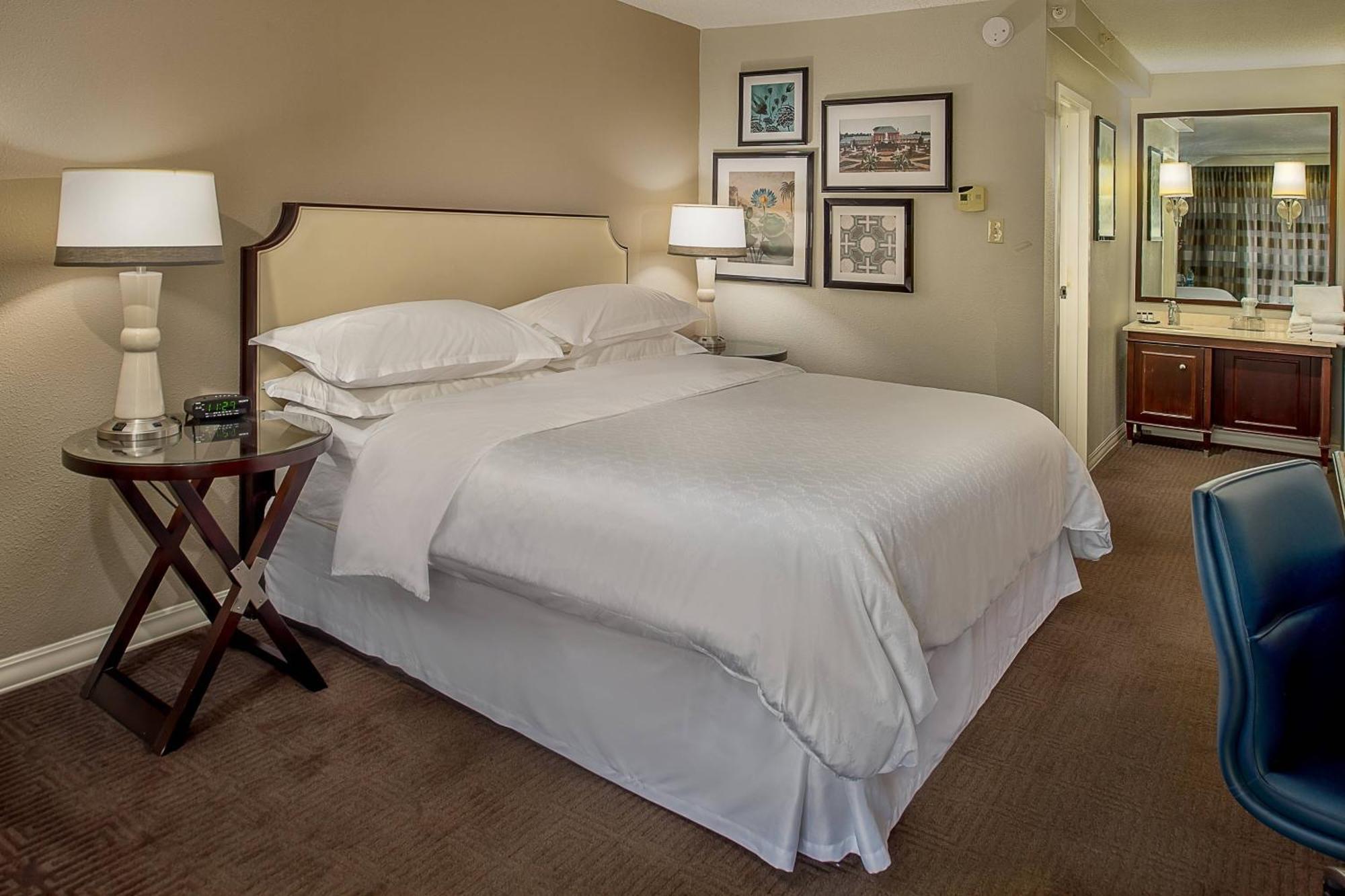 Sheraton Westport Lakeside Hotel Maryland Heights
