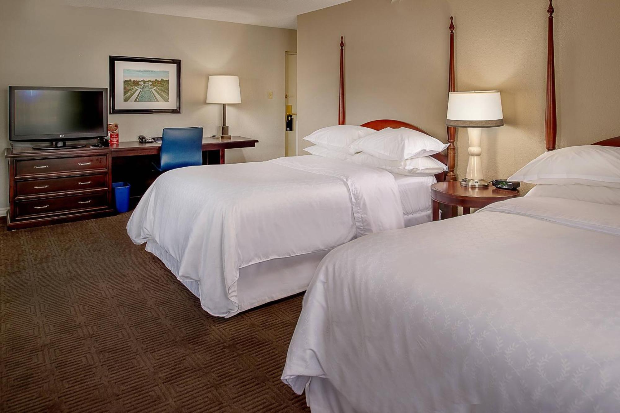 Sheraton Westport Lakeside 3* Maryland Heights