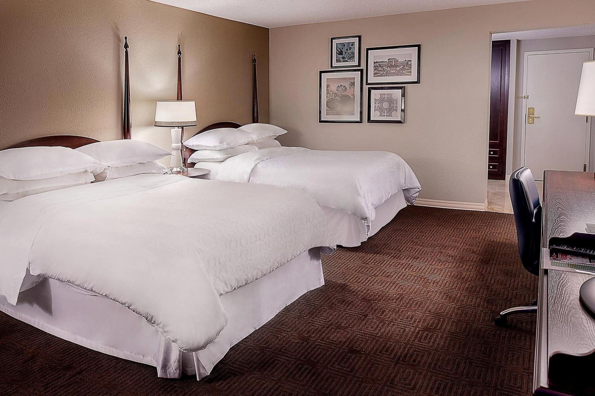 Sheraton Westport Lakeside