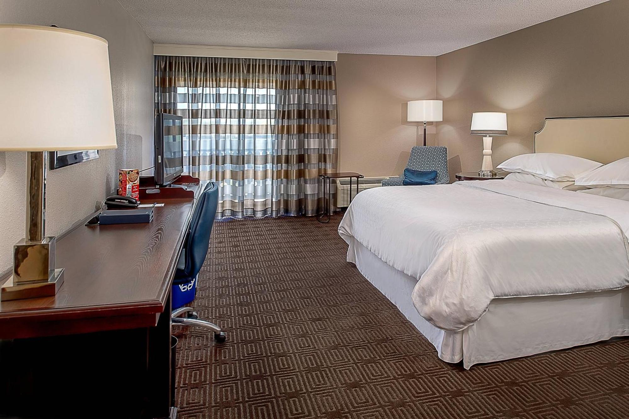 Sheraton Westport Lakeside Maryland Heights